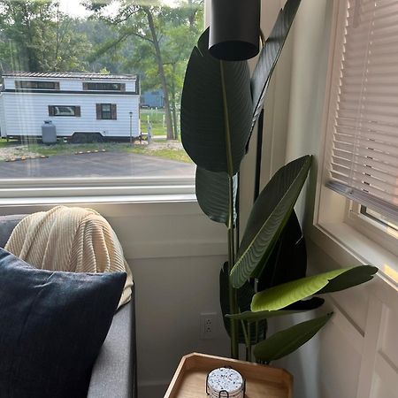 The Tiny Getaway Home Elizabethtown Exteriör bild