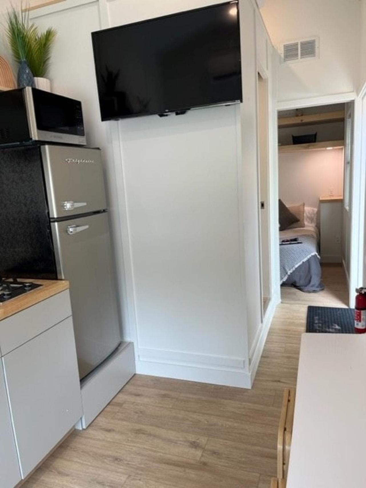 The Tiny Getaway Home Elizabethtown Exteriör bild